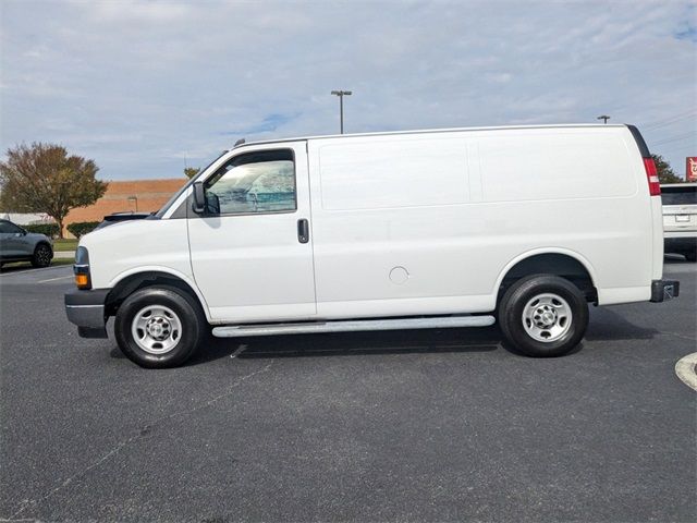 2023 Chevrolet Express Base