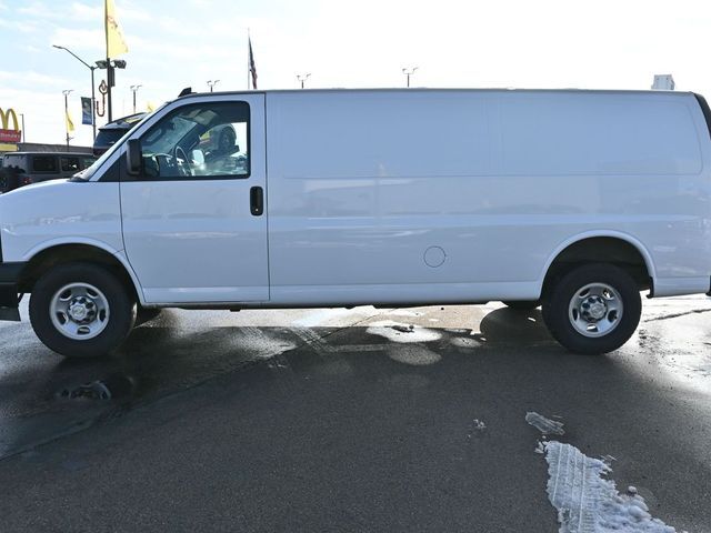 2023 Chevrolet Express Base