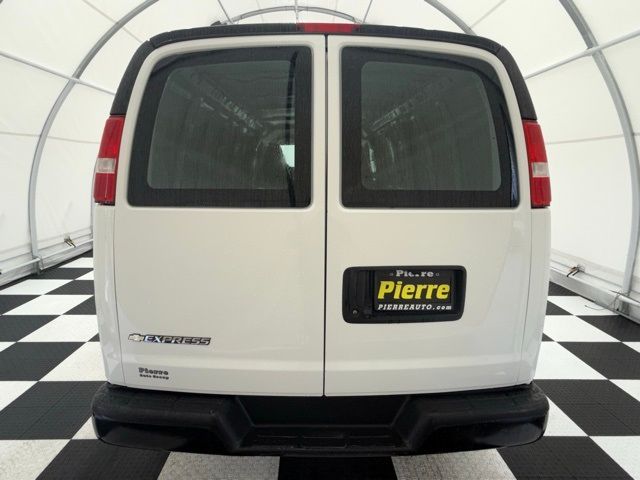 2023 Chevrolet Express Base
