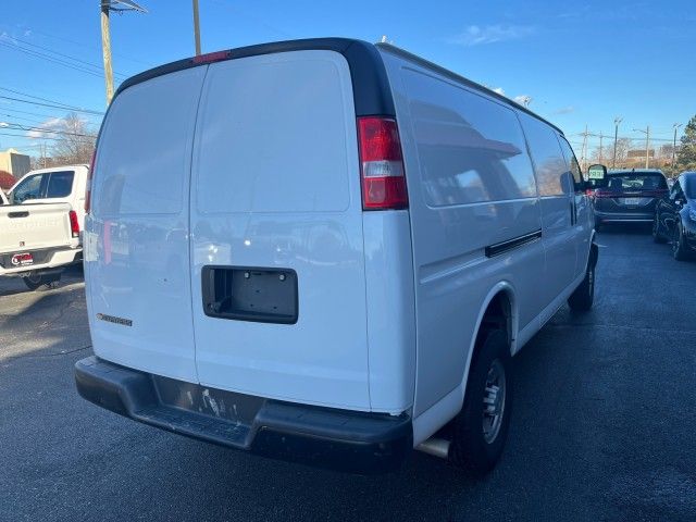 2023 Chevrolet Express Base