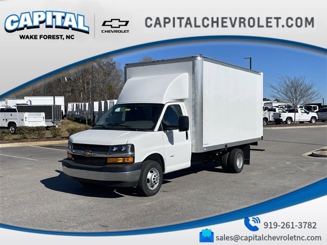 2023 Chevrolet Express Base