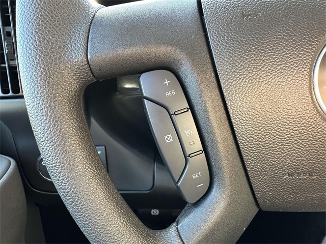 Vehicle image 14 of 29