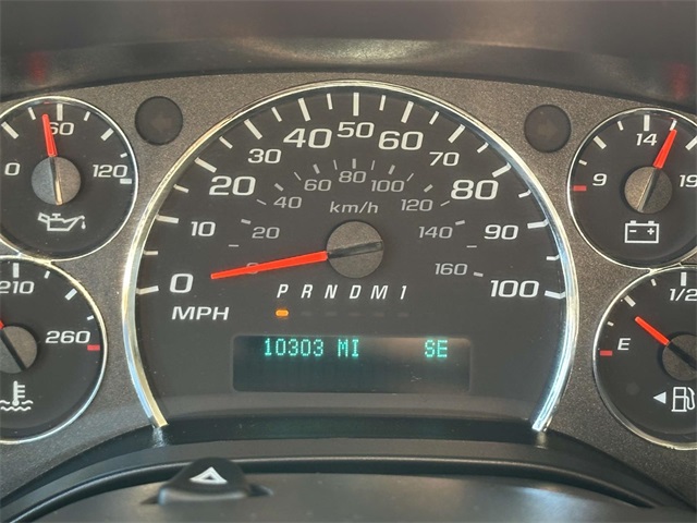 Vehicle image 17 of 29