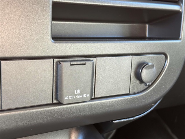 Vehicle image 12 of 29