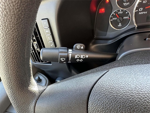 Vehicle image 15 of 29