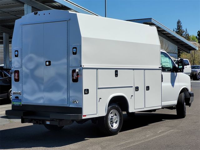 2023 Chevrolet Express Base