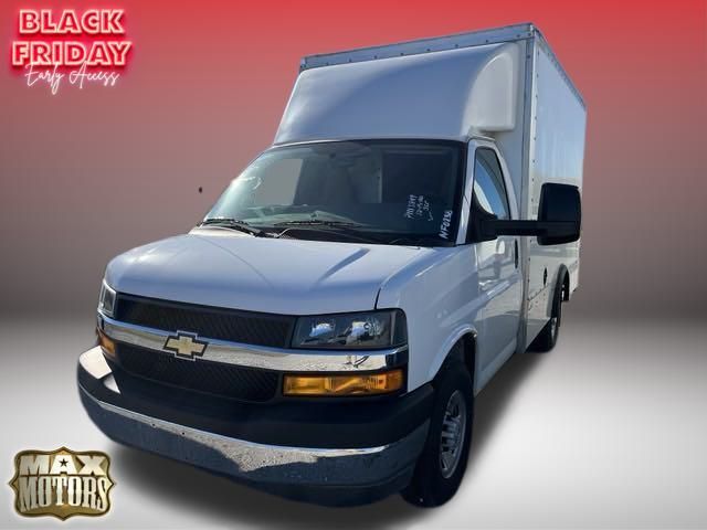 2023 Chevrolet Express Base