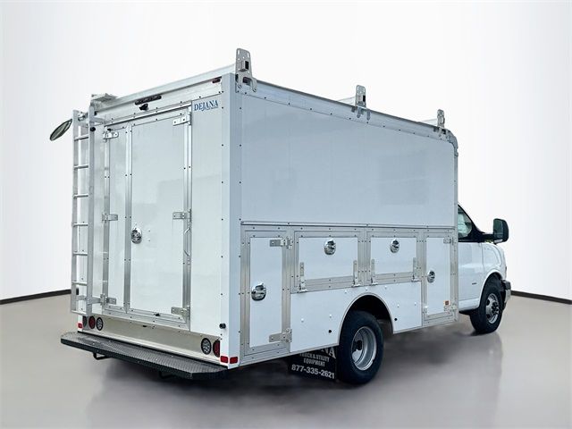 2023 Chevrolet Express Base