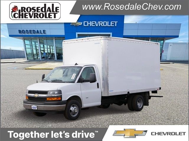 2023 Chevrolet Express Base