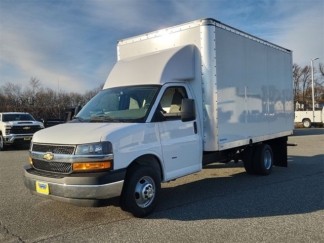 2023 Chevrolet Express Base