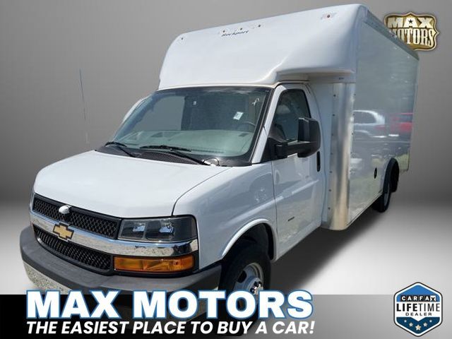 2023 Chevrolet Express Base