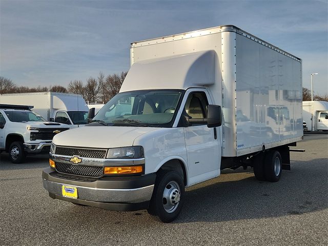 2023 Chevrolet Express Base