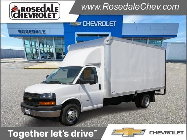 2023 Chevrolet Express Base