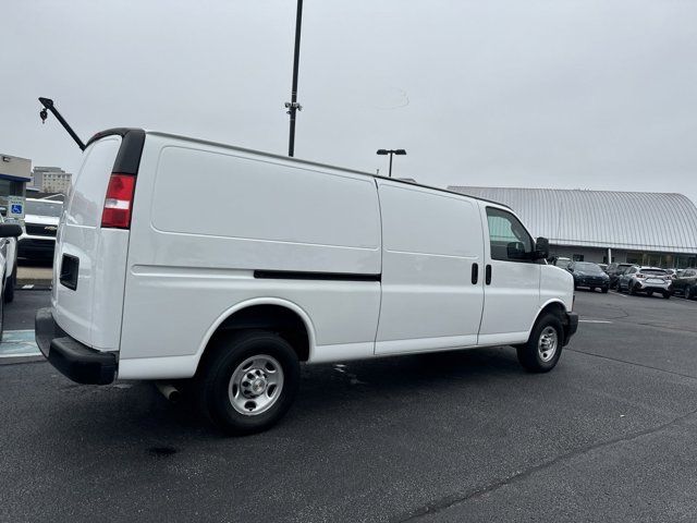 2023 Chevrolet Express Base