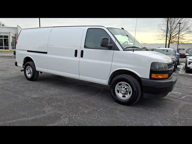 2023 Chevrolet Express Base