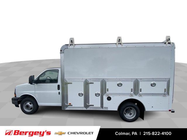 2023 Chevrolet Express Base