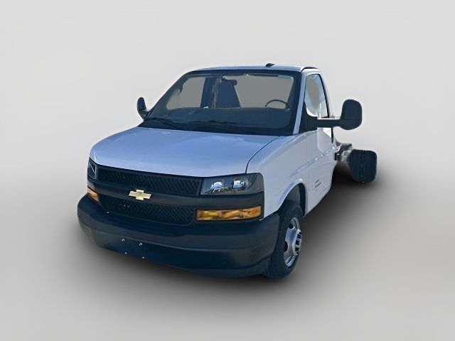 2023 Chevrolet Express Base