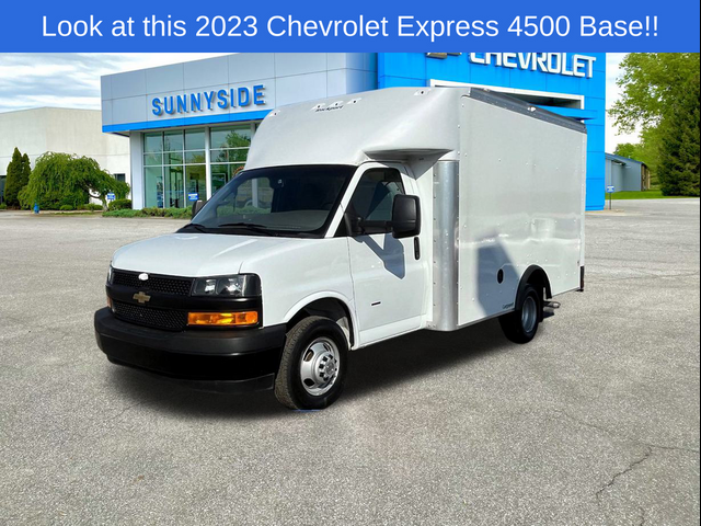 2023 Chevrolet Express Base