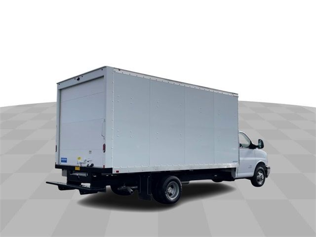2023 Chevrolet Express Base