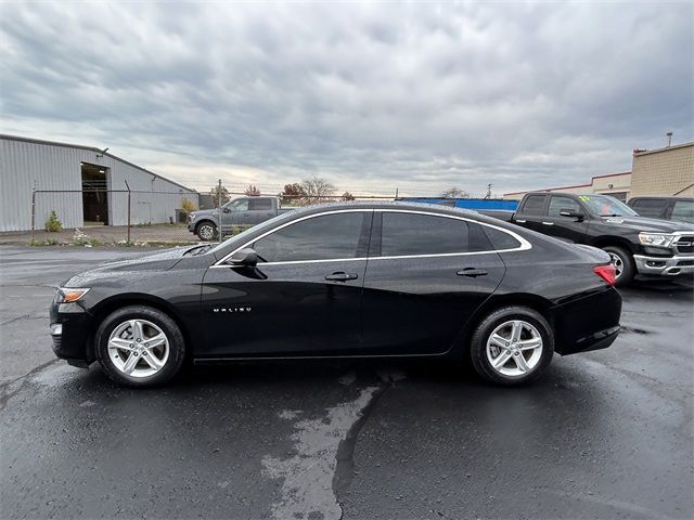 2023 Chevrolet Malibu LS