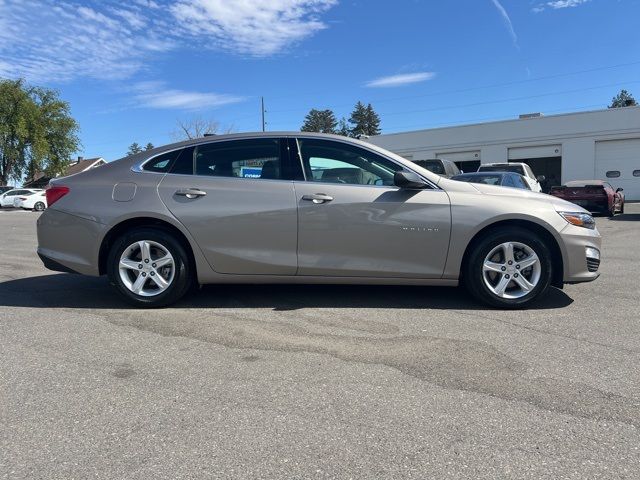 2023 Chevrolet Malibu LS