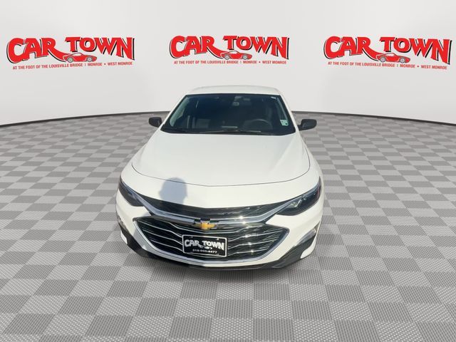 2023 Chevrolet Malibu LS