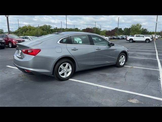 2023 Chevrolet Malibu LS