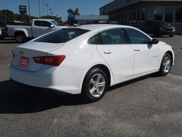 2023 Chevrolet Malibu LS