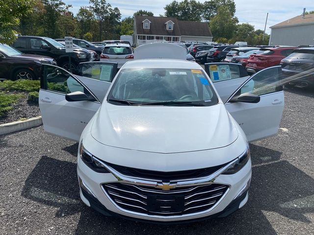 2023 Chevrolet Malibu LS