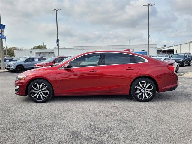 2023 Chevrolet Malibu RS