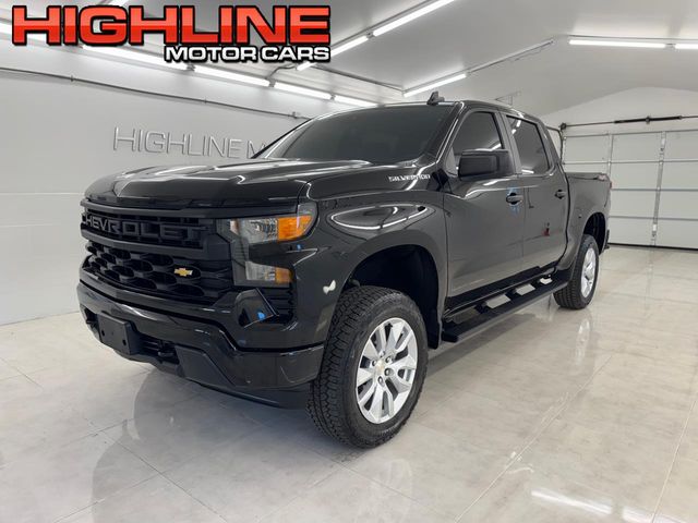 2023 Chevrolet Silverado 1500 Custom