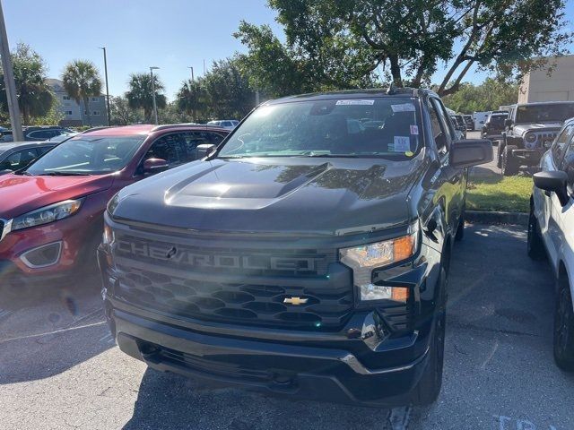 2023 Chevrolet Silverado 1500 Custom