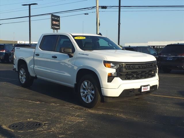 2023 Chevrolet Silverado 1500 Custom