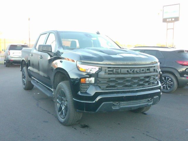 2023 Chevrolet Silverado 1500 Custom Trail Boss