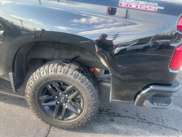 2023 Chevrolet Silverado 1500 Custom Trail Boss