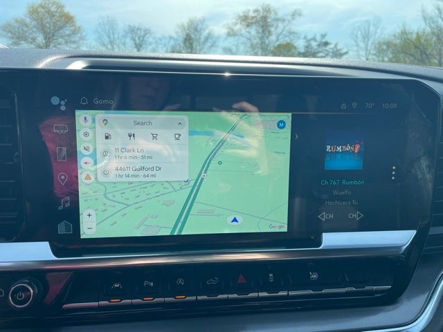 Vehicle image 14 of 28