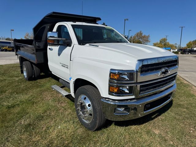 2023 Chevrolet Silverado MD LT