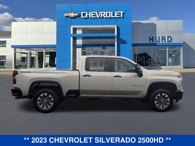 2023 Chevrolet Silverado 2500HD Custom