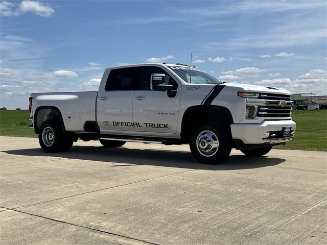 2023 Chevrolet Silverado 3500HD High Country