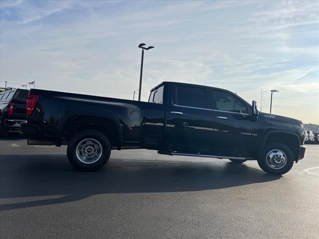 2023 Chevrolet Silverado 3500HD High Country