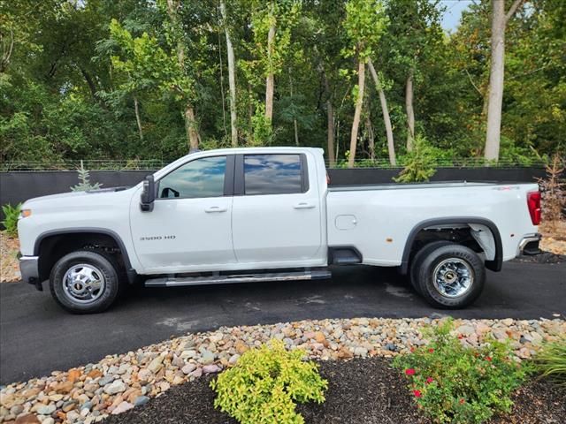 2023 Chevrolet Silverado 3500HD LT