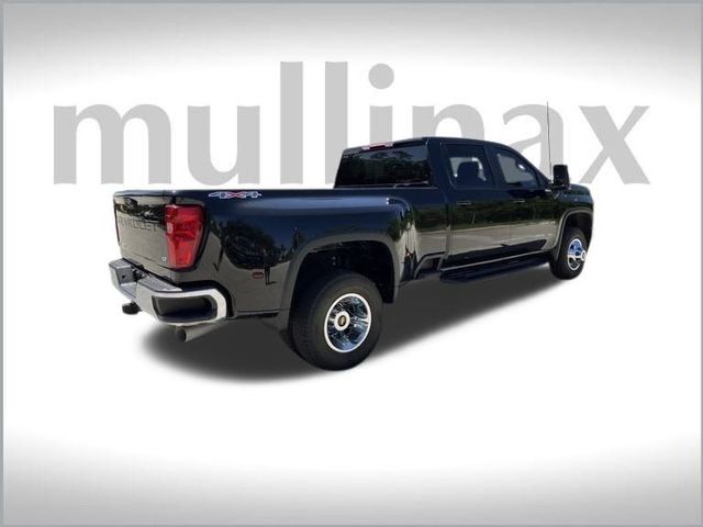 2023 Chevrolet Silverado 3500HD LT