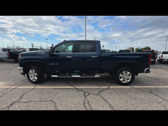 2023 Chevrolet Silverado 3500HD LTZ