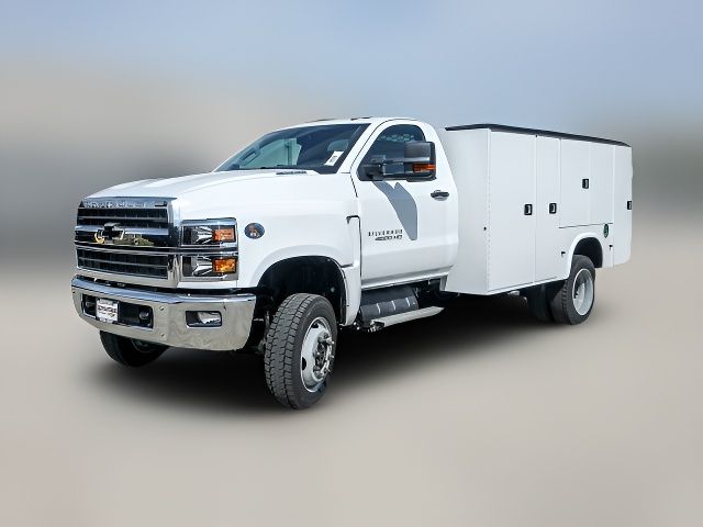 2023 Chevrolet Silverado MD LT