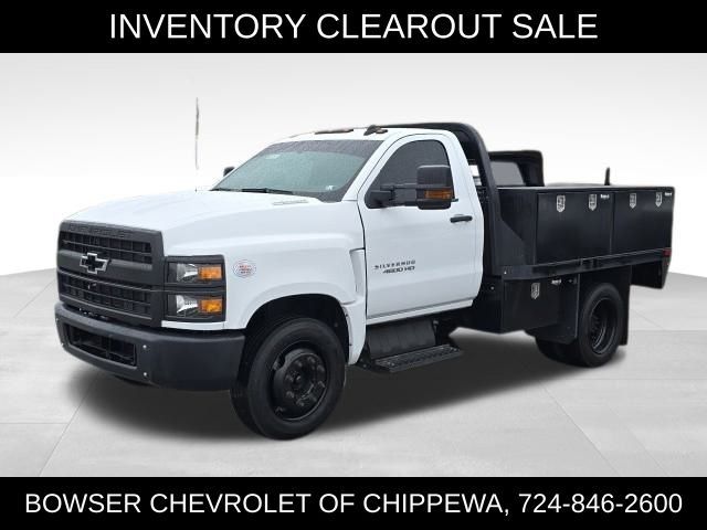 2023 Chevrolet Silverado MD LT