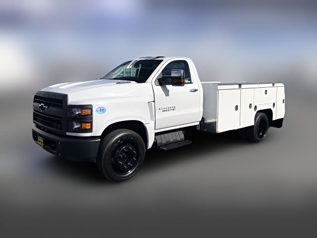 2023 Chevrolet Silverado MD LT