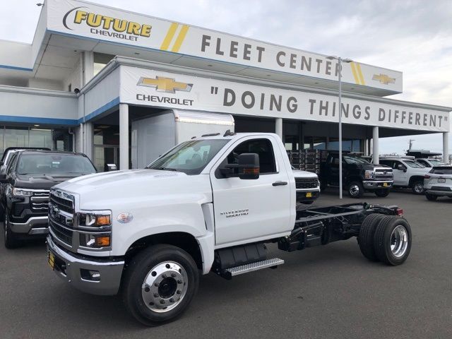2023 Chevrolet Silverado MD LT