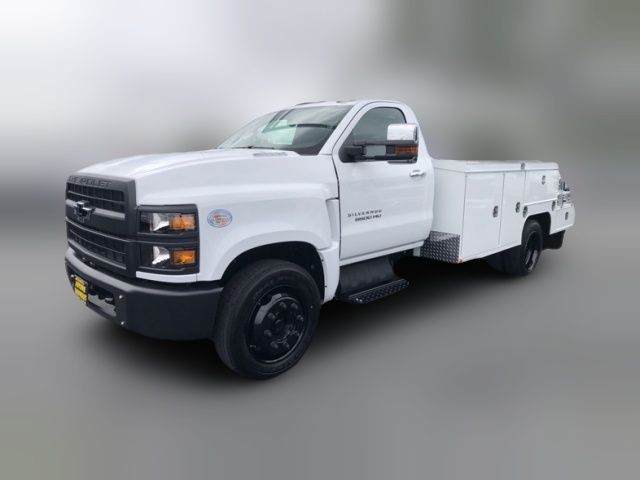 2023 Chevrolet Silverado MD LT