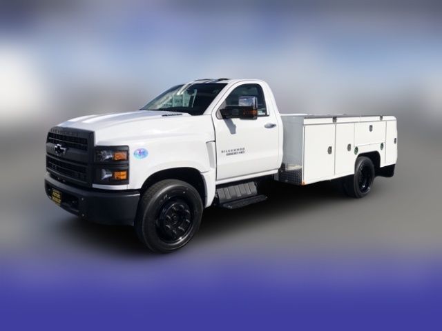 2023 Chevrolet Silverado MD LT