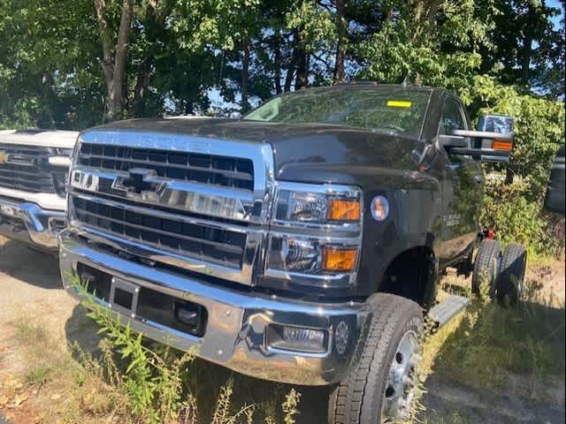 2023 Chevrolet Silverado MD LT